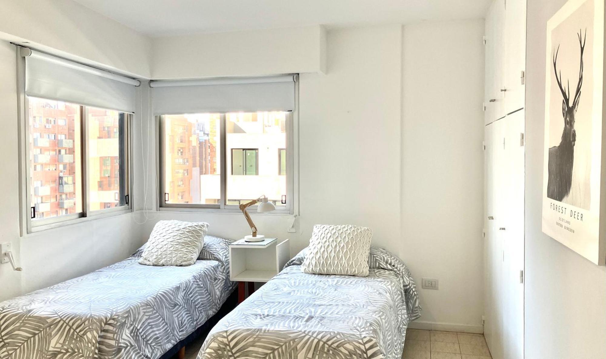 科尔多瓦2 Dorm Sobre Av Hipolito Yrigoyen公寓 外观 照片